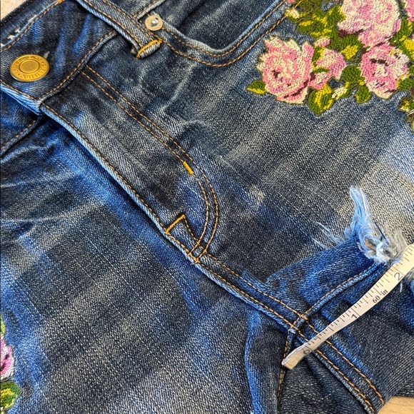 AMERICAN EAGLE Embroidered Floral Denim Jeans - Picture 8 of 9